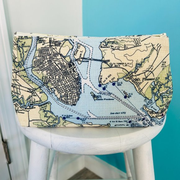 NEW without TAGS Cosmetic Bag with print of Charleston, South Carolina - Picture 3 of 7